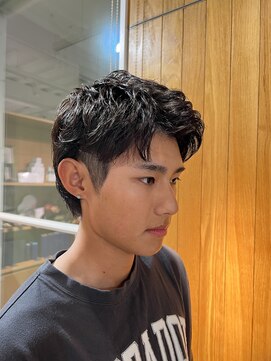 シーツー 三吉店(C2) ツーブロックショート