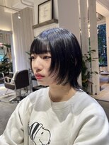 グラッド(GLAD.)&nbsp;ショートウルフカットナチュラルウルフ顔まわりレイヤーカット