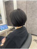 ショートボブ