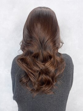 アイティーバイアルバム 松戸店(IT by ALBUM) 美髪韓国ヘア顔周りレイヤーロング_ba542901