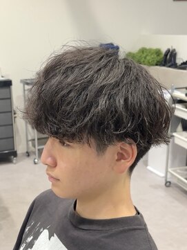 ステアーズ(Stairs) シャドウパーマ