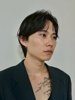 ノイ(noi)&nbsp;センターパートニュアンスパーマ刈り上げツーブロックメンズヘア