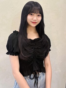 セルカ 新宿(CERCA) 暗髪韓国風★レイヤーカット【CERCA】