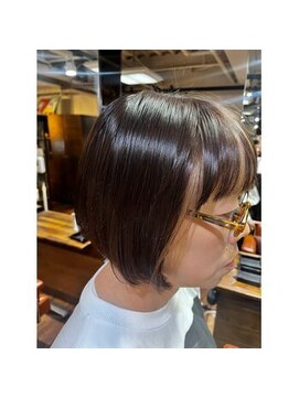 フェイスフレーミングカラー