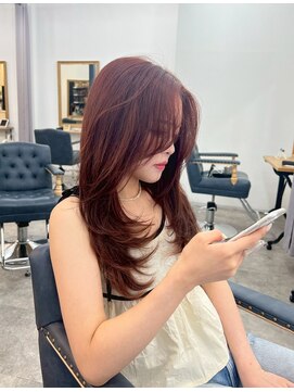 似合わせカット前髪髪質改善韓国風レイヤーロングレッドブラウン