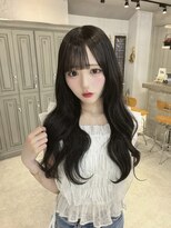 カシュカシュ 表参道(cache cache) ブリーチなし透明感オリーブグレージュカラーぱっつん前髪顔周り