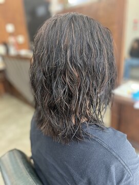 ヘアメイク デザート(HAIR MAKE DESART) 高盛 優芽香【黒染めハイライト×ウェーブミディ】