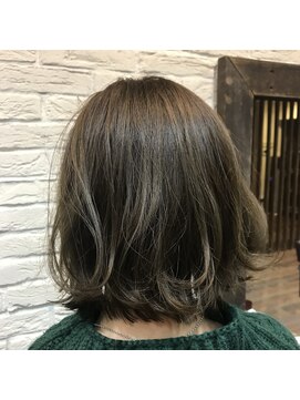 ゴエン(goen hair lounge) スタイリング簡単切りっぱなし外はねボブ