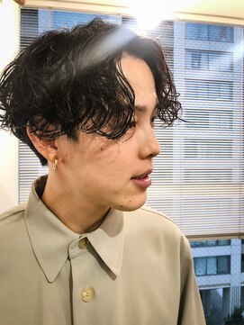 ワク(WAKU) WAKU「」ツイストスパイラルセンターパート アッシュブラック