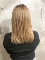 カリーナコークス 原宿 渋谷(Carina COKETH) インナーカラー/ベージュ/ダブルカラー/ケアブリーチ/オージュア