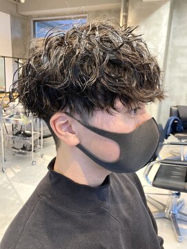 キングオブヘアバイノイズアンドフィフス 京都駅前店(KING of hair by NOISM&fifth) ツイストスパイラルパーマ刈り上げツーブロックメンズパーマ