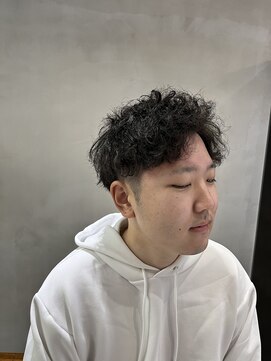 フェリア 松山(Feria) 波巻きパーマ 深田和也