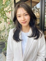 フルール(hair place Fleur)&nbsp;シースルーサイドバング×ラウンドレイヤー×グレージュカラー