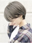 オリーブベージュ×レイヤーカットショート×横浜