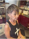 ミルクティーアッシュカラー×ベリーショートヘア