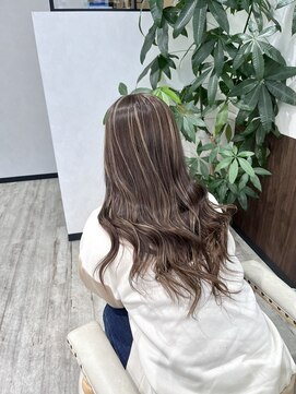 ベルヘアーデザイン 堺東(Belle hair Design) コントラストハイライト/ハイライト/白髪ぼかしハイライト