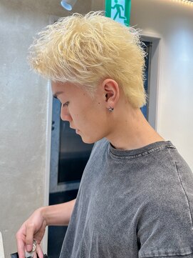 ルースト 渋谷店(ROOST) スパイキーショート×ブリーチぬきっぱ