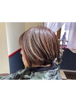 髪と頭皮に優しい抗酸化カラーと肌質に合ったパーソナルカラー提案で、より魅力的なジブンになれる♪