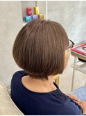 白髪ぼかしハイライトブリーチミルクティーベージュ