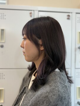 顔周りカット/イヤリングカラー