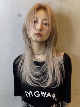 ネハス 名古屋栄店(nehus.) ウルフカット/レイヤーカット/ブリーチカラー/ダブルカラー
