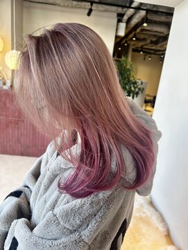 ノイ(noi) ピンクベージュ×インナーグラデーション