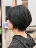 美シルエット丸みショート