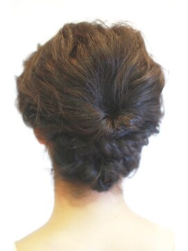 トリコ(TORICO) ボブでもアレンジアップスタイル