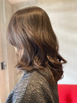 ニッチ(Niche) 艶髪大人パーマ