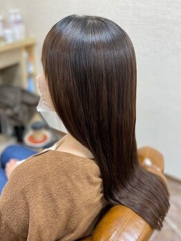 憧れの柔らかい質感のナチュラルストレートに◎お手入れしやすくツヤ感溢れる自分史上最高の美髪に♪