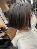 【岡田】ミニボブ×インナーカラー[アッシュブラック]
