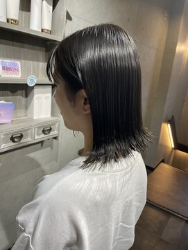 フィール ヘアー(feel hair) 切りっぱなし外ハネストレート