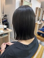 アンフレール&nbsp;切りっぱなしボブ×ストレートパーマ/鈴木悠菜