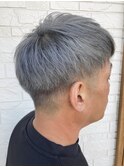 【メンズカット】シルバーカラー＆ツーブロックスタイル