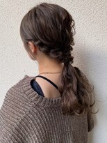 前髪アンブレラカラーこなれミディイメチェンウェーブパーマ