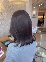 暗髪暖色ブリーチなしカラーチェリーレッドレイヤーカット