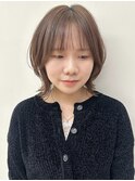 say.ホワイトグレージュミニウルフチェリーブラウンくびれボブ