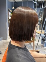 インス(ensue)&nbsp;丸みショートボブ◎小顔×前下がりレイヤー大人可愛い