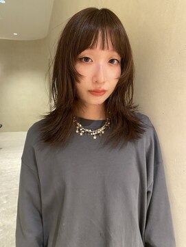 ルノ(RUNO) ミディアム・ロングレイヤー/レイヤーカット/顔周りレイヤー