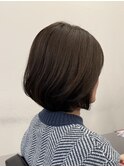柔らかさで魅せる、大人の艶ボブ【小顔ショート】