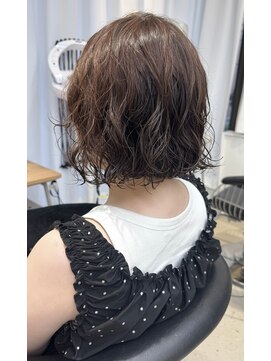 アニー 松戸(ANNI) ミディアムヘア/ウェーブパーマ/レイヤーパーマ/パーマ/松戸駅