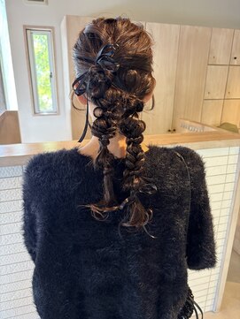 ヘアーブランド ジン フィール(HAIR BRAND Jin feel) 編みおろしツイン