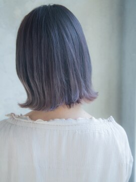 リソ 銀座(RISO) グラデーションカラー×外ハネボブ