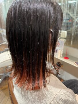 イマジン 川越(IMAGINE) 10代20代可愛いコーラルピンク！インナーカラー耳掛け肩ライン！