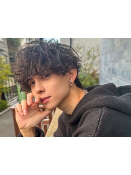 新越谷駅徒歩30秒。men'sから圧倒的支持！ONもOFFもバッチリ決まる再現性◎[新越谷/南越谷/越谷]