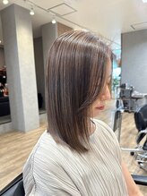 【ファッションハイライト】ナチュラルなデザインでさりげないハイライトに♪