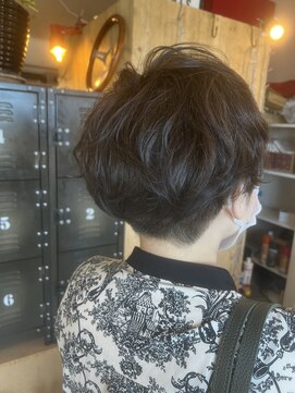 ルーミス バズヘアー(Loomis Buzzhair) マッシュショート