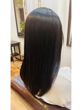 ジュナ(Juna) ストレートロング