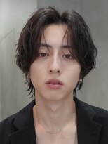 テン 心斎橋(tenn.)&nbsp;難波センターパートニュアンスパーマフェザーショート緩め色気