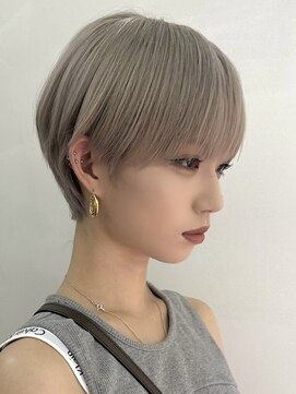 サンクマーケット 渋谷(cinq MARKET) 渋谷ケアブリーチハンサムショートボブシルバーアッシュカラー◆